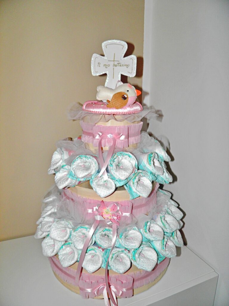 torte pannolini Vicenza composizioni originali idee regalo nascita personalizzato bambino bambina bimbi bimbe silvia mogentale