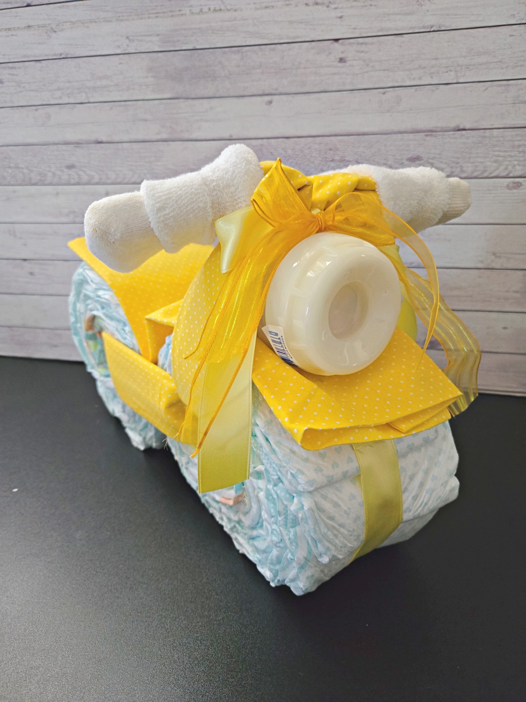 torte pannolini Vicenza Italia composizioni originali idee regalo nascita fatto a mano personalizzato bambino bambina bimbi bimbe silvia mogentale