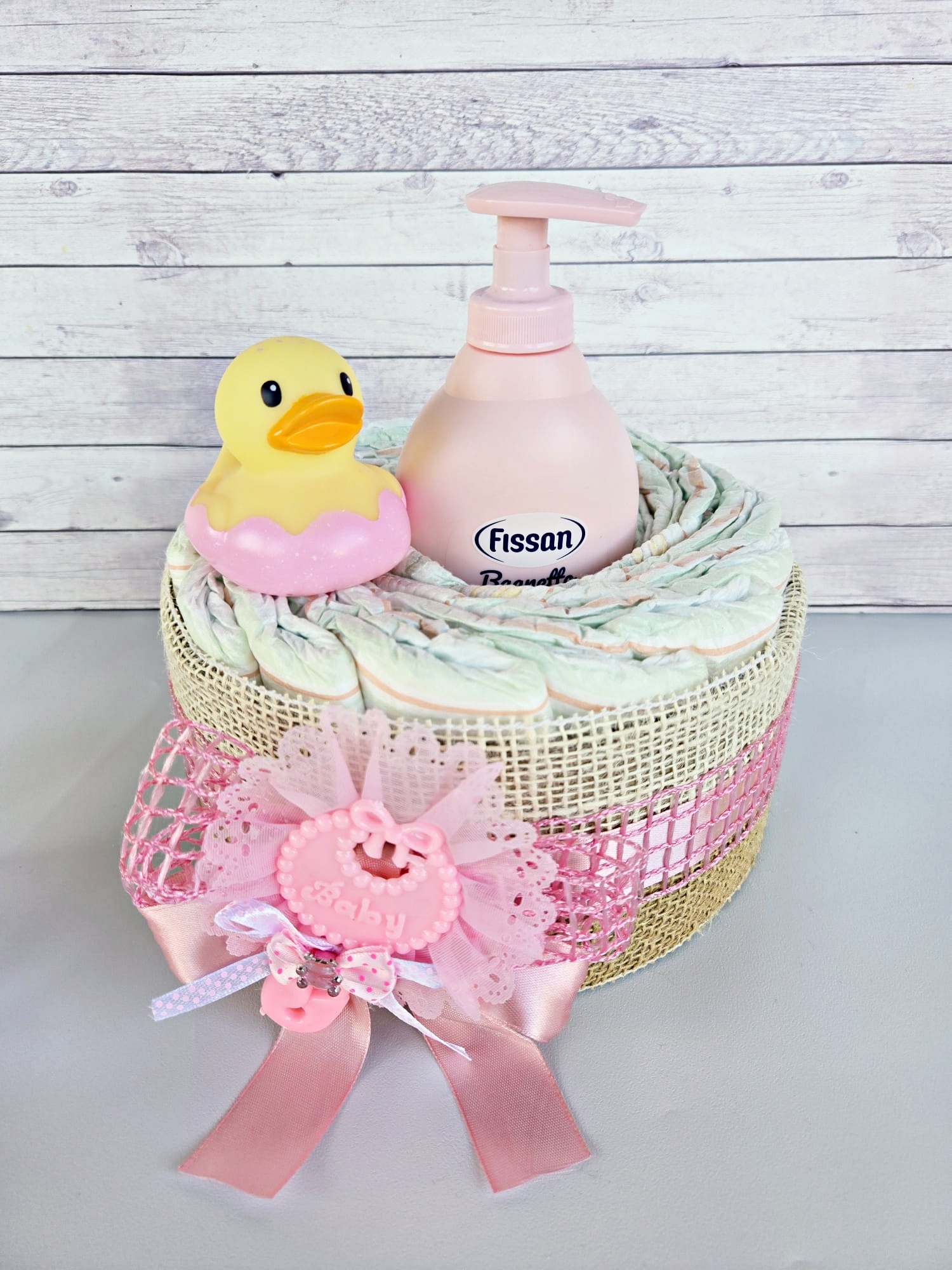 torte pannolini Vicenza Italia composizioni originali idee regalo nascita fatto a mano personalizzato bambino bambina bimbi bimbe silvia mogentale