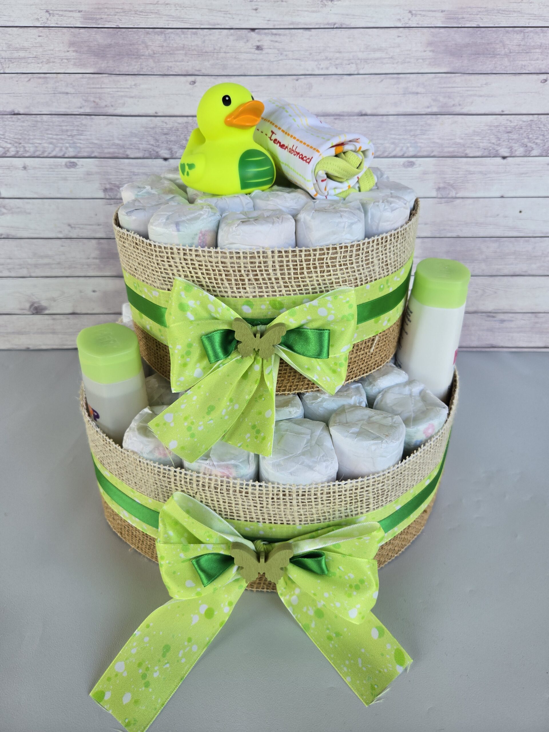 torte pannolini Vicenza Italia composizioni originali idee regalo nascita fatto a mano personalizzato bambino bambina bimbi bimbe silvia mogentale