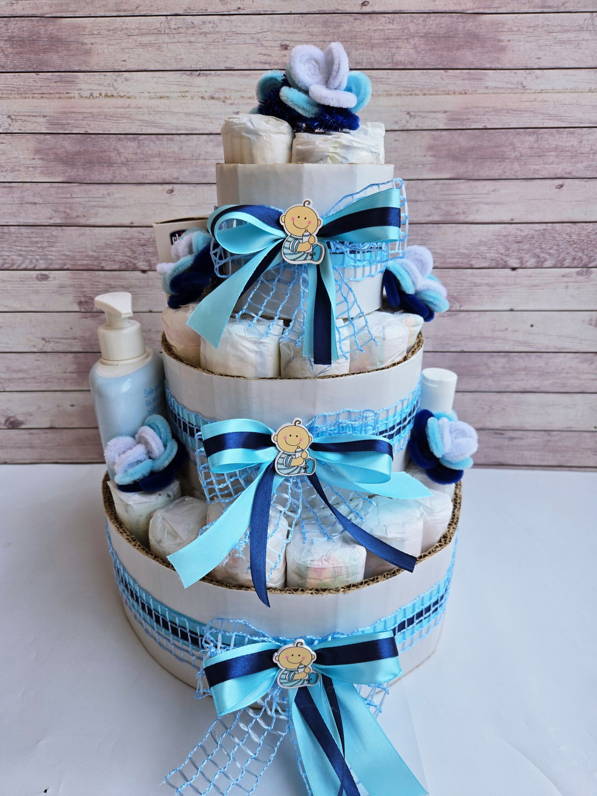 torte pannolini Vicenza Italia composizioni originali idee regalo nascita fatto a mano personalizzato bambino bambina bimbi bimbe silvia mogentale