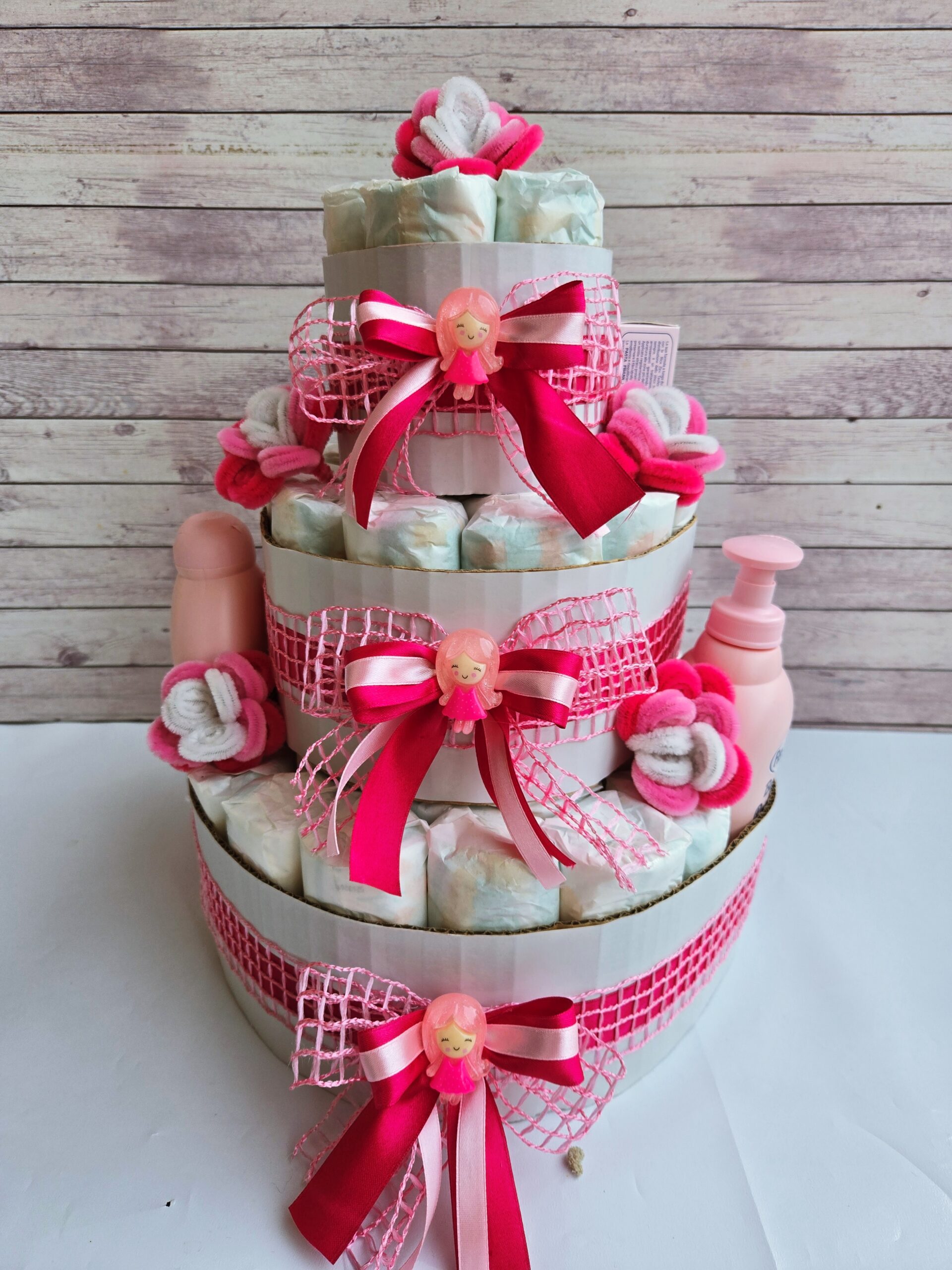 torte pannolini Vicenza Italia composizioni originali idee regalo nascita fatto a mano personalizzato bambino bambina bimbi bimbe silvia mogentale