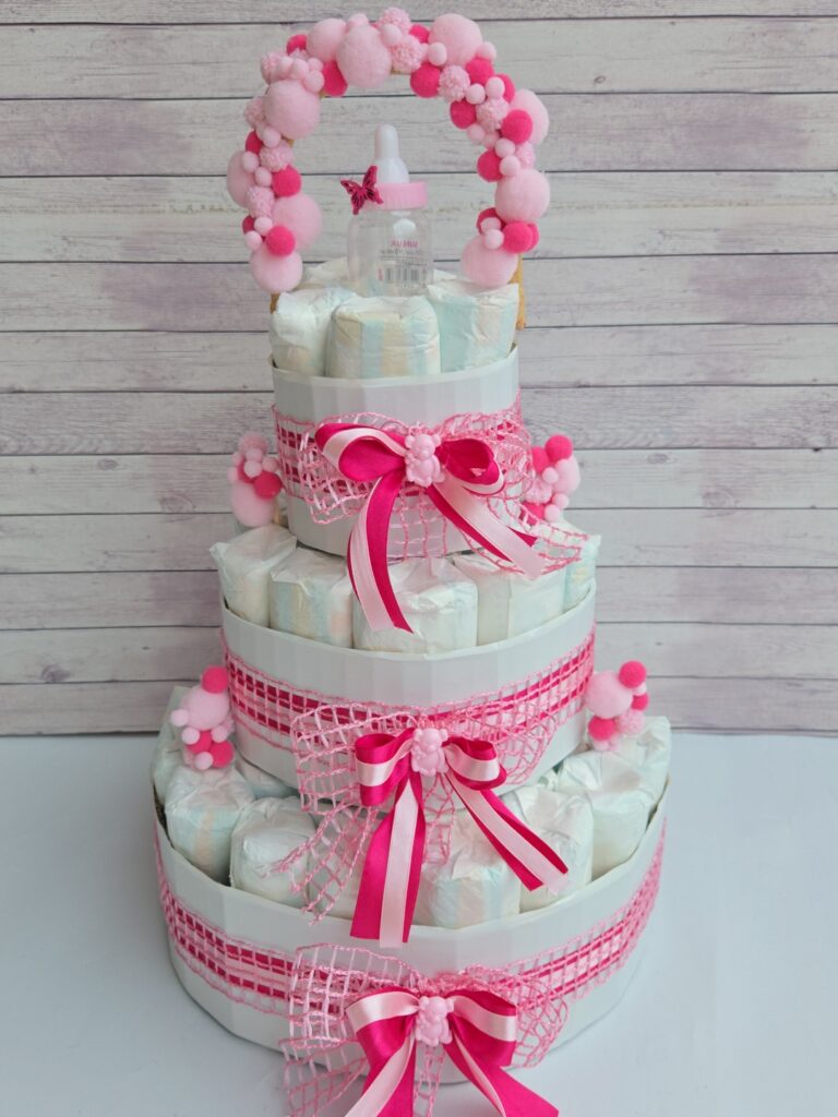 torte pannolini Vicenza Italia composizioni originali idee regalo nascita fatto a mano personalizzato bambino bambina bimbi bimbe silvia mogentale