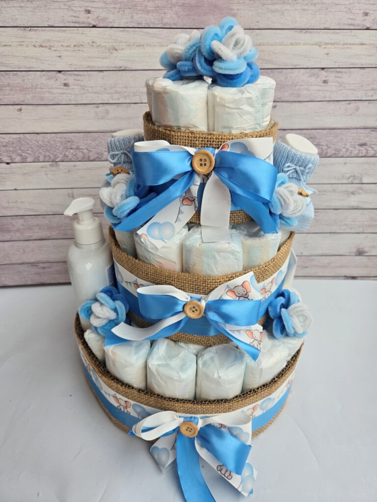 torte pannolini Vicenza Italia composizioni originali idee regalo nascita fatto a mano personalizzato bambino bambina bimbi bimbe silvia mogentale